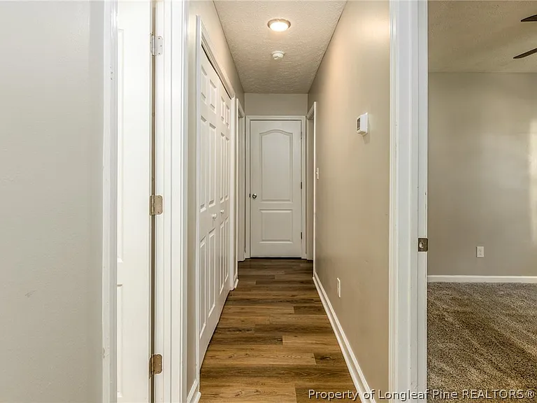 300 Pageant Ct — Photo 11