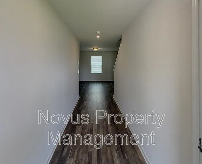 506 Amelia Ct — Photo 6