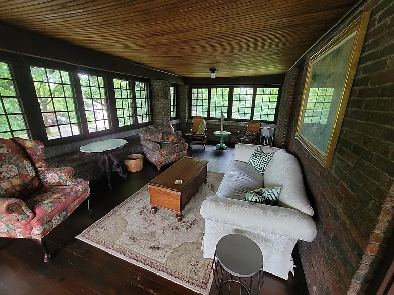 1826 Summit Ave #1 — Photo 9