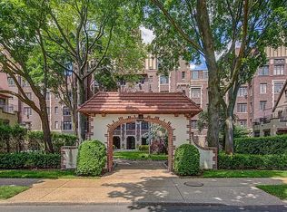 10 Holder Pl APT 4C, Flushing, NY 11375