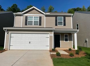 9123 Creedmore Hills Dr, Charlotte, NC 28214