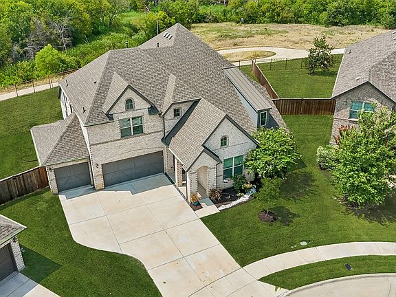 2nd image of 3200 Willowbrook Rd