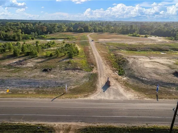 32 The Banks Dr #16, Franklinton, LA 70438