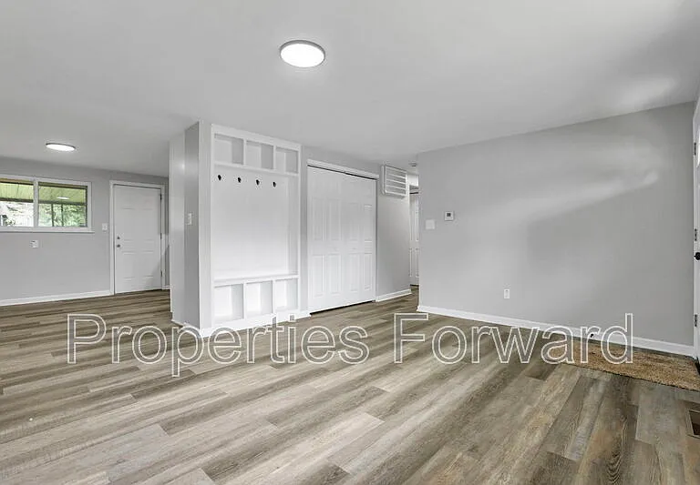1663 Haft Dr — Photo 7