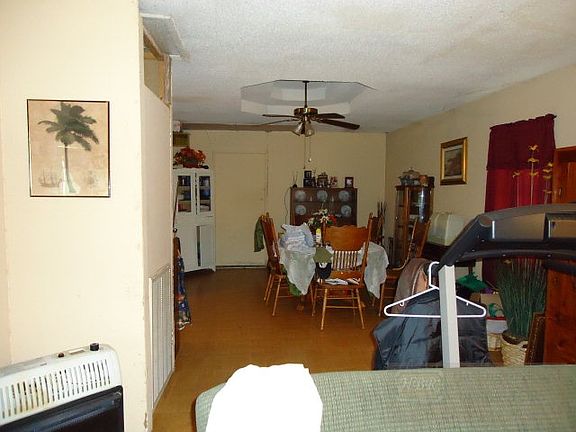 3rd image of 1511 Mile 4 N