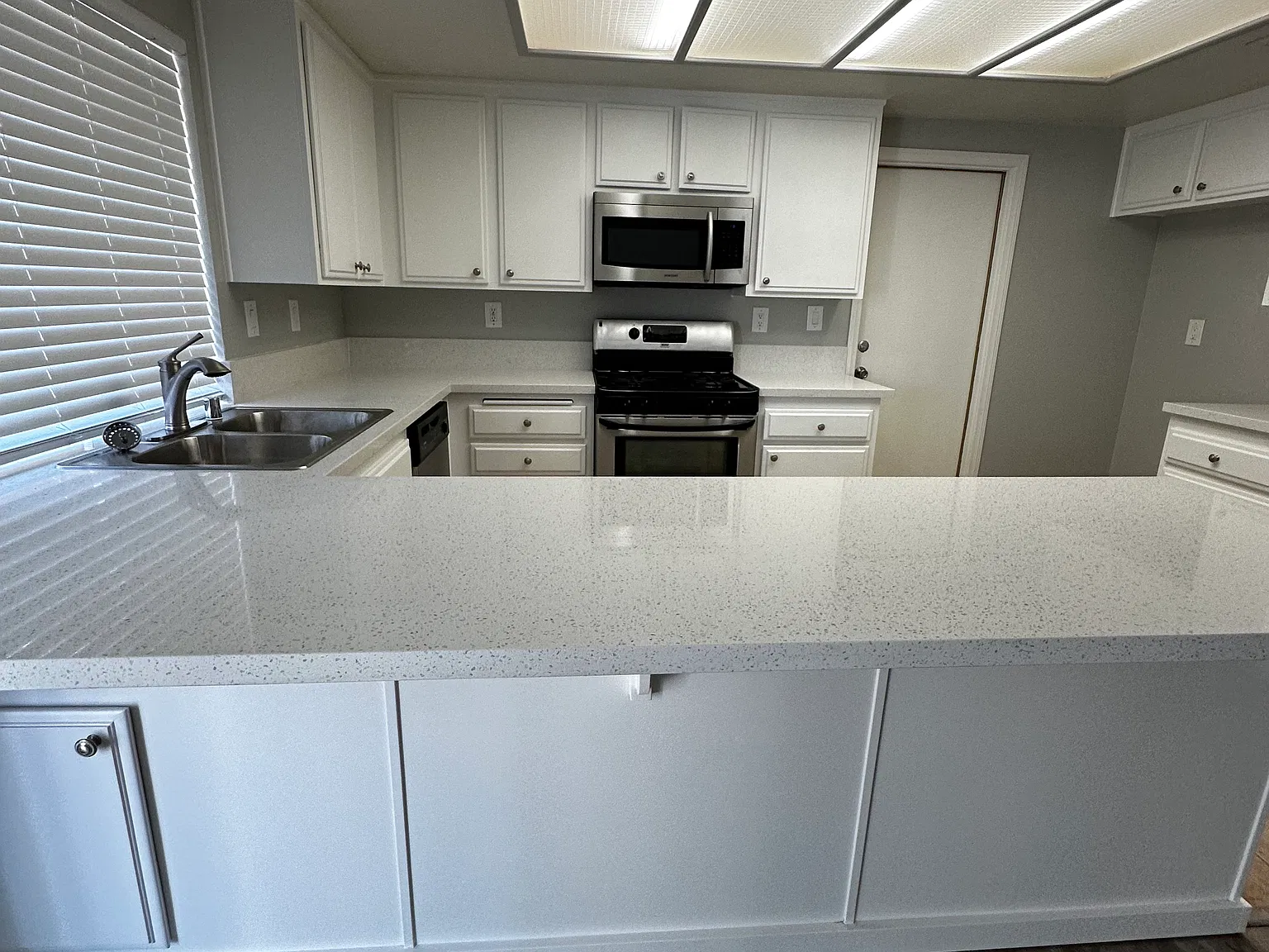 4 bed, 1471 sqft, $3,500 — Photo 4