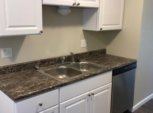 213 SE Claremont St APT A, Lees Summit, MO 64063