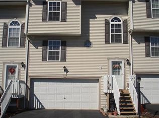 6432 Lindsey Ln, Export, PA 15632