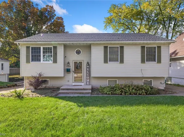 1536 Breiding Rd, Akron, OH 44310