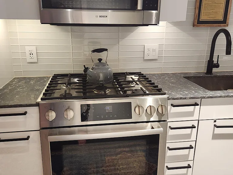 70 N St SE #712 — Photo 5