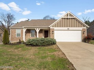 8425 Splendid Point, Louisville, KY 40229