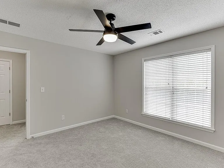 2421 Elkhorn Ter — Photo 23