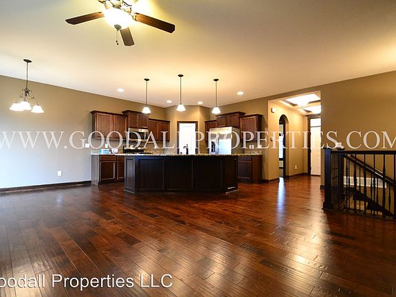 4th image of 1339 Sedona Dr