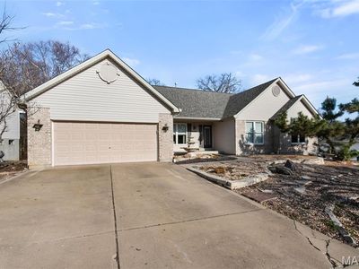 808 Rambling Pine Dr, Saint Charles, MO, 63303