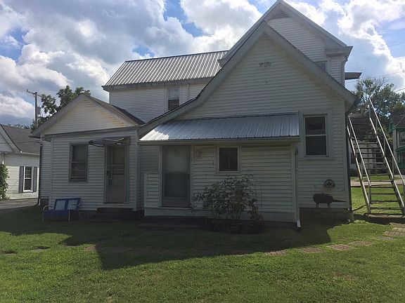 4th image of 254 Mount Airy Ave