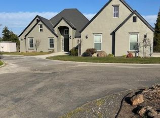 30465 Edwards Rd, Oakdale, CA 95361