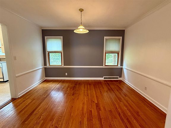 3rd image of 84 Matthews St