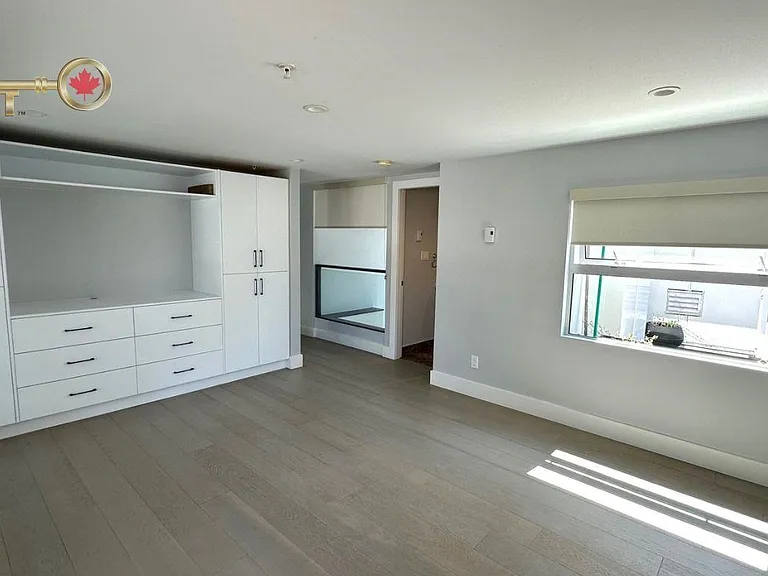 1525 Bellevue Ave #102 — Photo 21