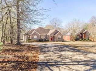 126 Pineworth Pointe Dr, Macon, GA 31216