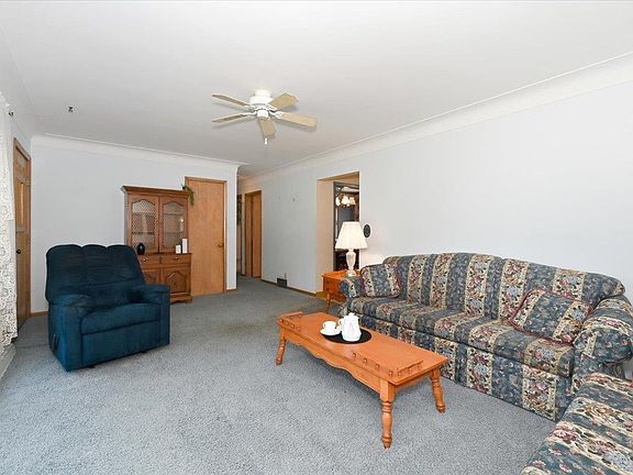 4th image of 3587 Stebner Rd