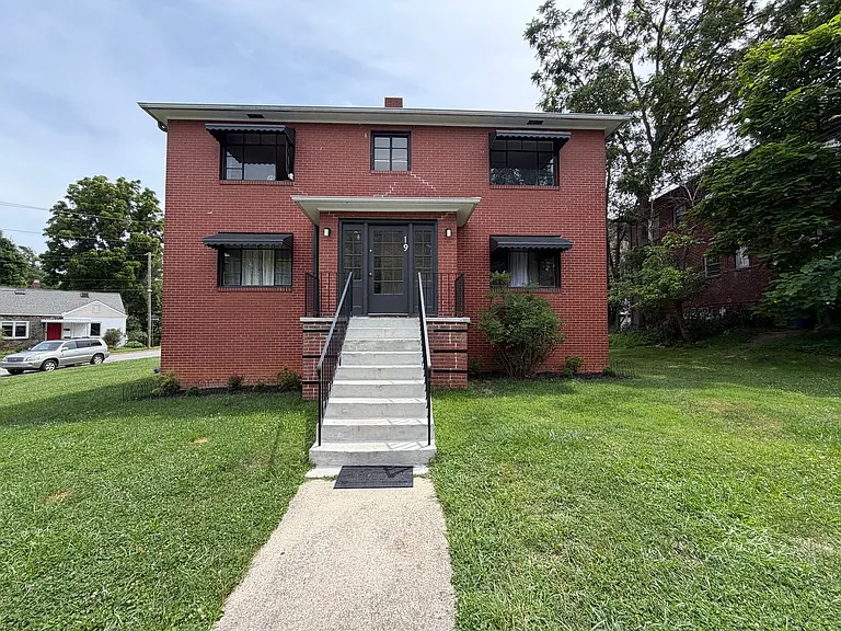19 Murdock Ave #4 — Photo 1