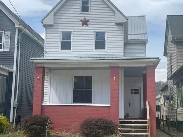1131 6th Ave, Ford City, PA 16226