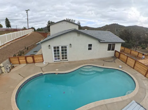 11338 Fredcurt Ln, Lakeside, CA 92040