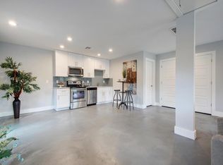1101 Estes Ave #B, Austin, TX 78721