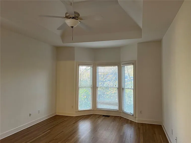 4782 Ellington Ct — Photo 22