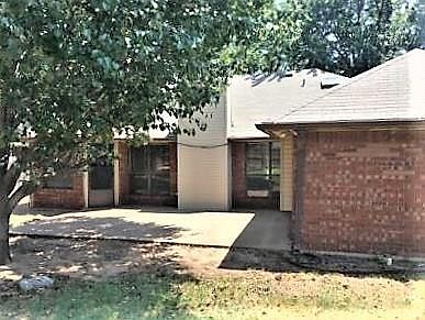 2nd image of 1333 NW 185th St