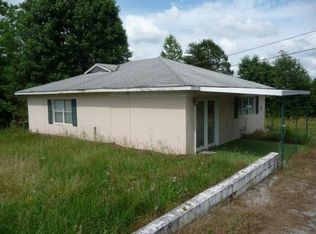 417 Clark Mountain Rd E, Hueytown, AL 35023