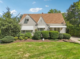 3495 W 231st St, North Olmsted, OH 44070