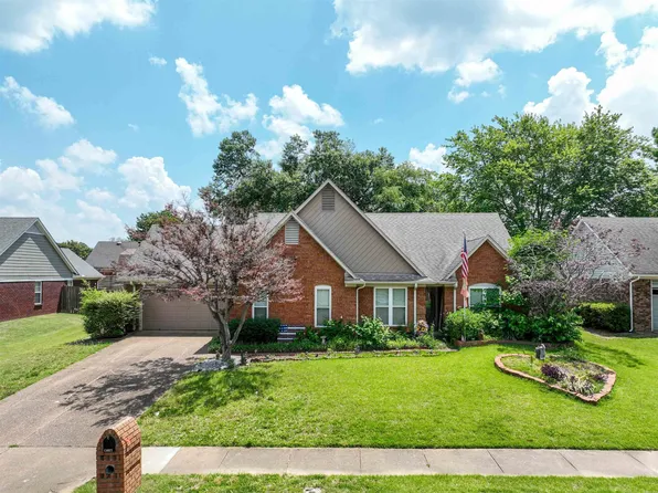 3864 Altruria Rd, Bartlett, TN 38135