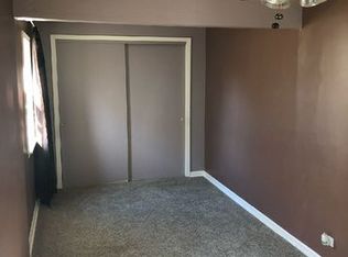 2008 Marshall Pkwy, Waukegan, IL 60085