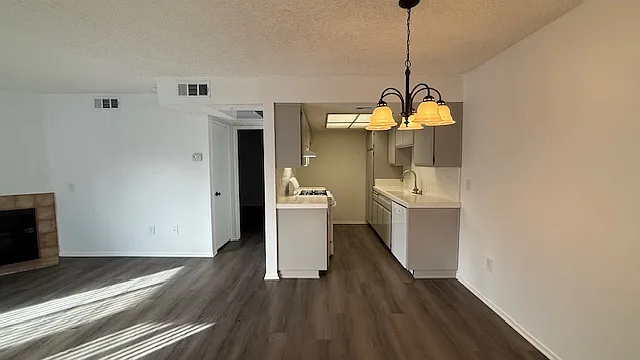 Baywood Apartment Homes — Photo 15