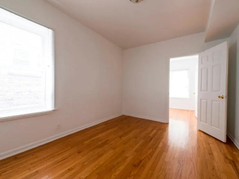 7722 S Kingston Ave — Photo 7