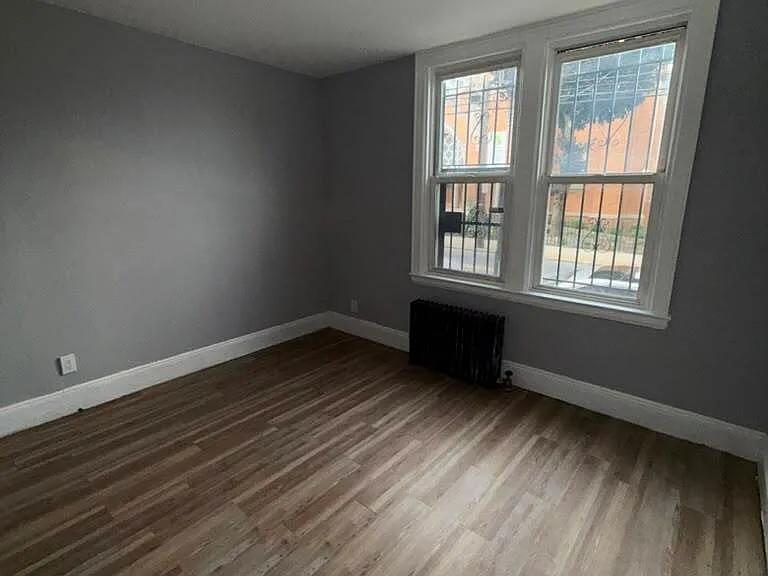 544 Grove St — Photo 33