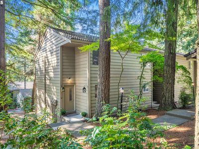 54 Cervantes Cir, Lake Oswego, OR, 97035
