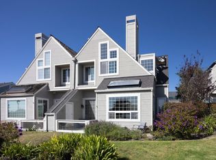 21 Merion Rd, Half Moon Bay, CA 94019