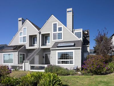 21 Merion Rd, Half Moon Bay, CA, 94019