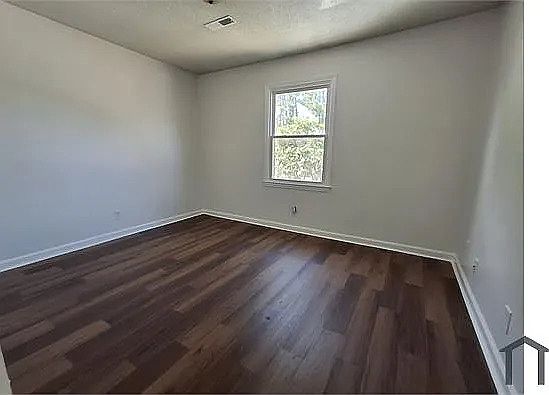 5th image of 6206 Friar Tuck Dr NW #D