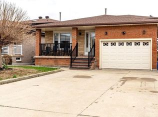 42 Lasila Ct, Hamilton, ON L9C7B6