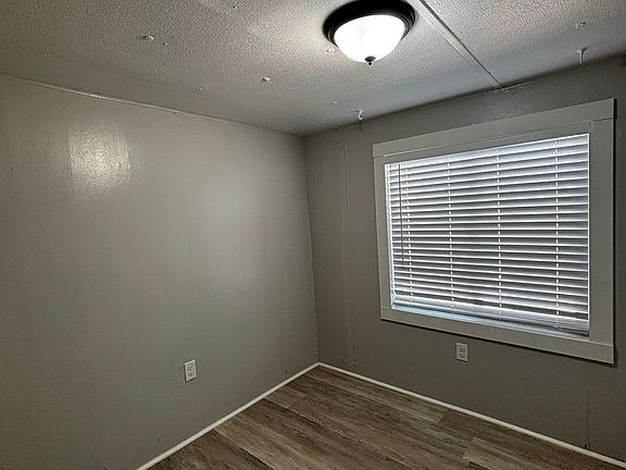 5th image of 424 Lincoln St #5