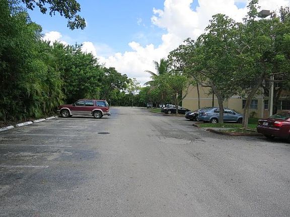 3rd image of 6175 NW 186th St APT 106