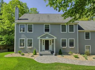 5 Dow Dr, Haverhill, MA 01832
