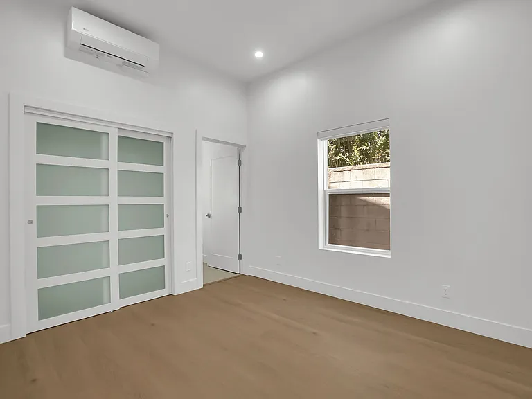 1223 S Santa Anita Ave — Photo 10
