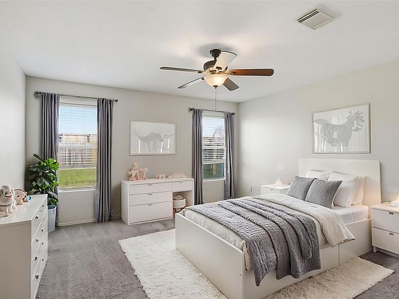 4th image of 3826 Rowlock Vine Dr