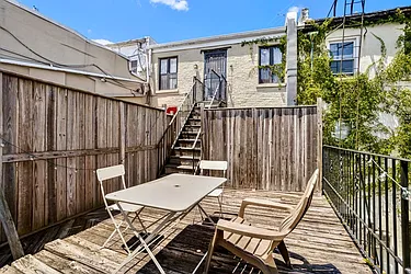 Rented by Safdie Realty Group