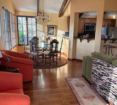 2nd image of 120 Lindero Ave #120