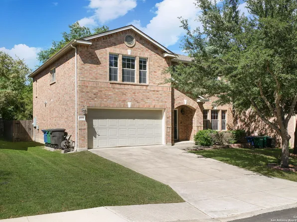 8119 Royal Field, San Antonio, TX 78255